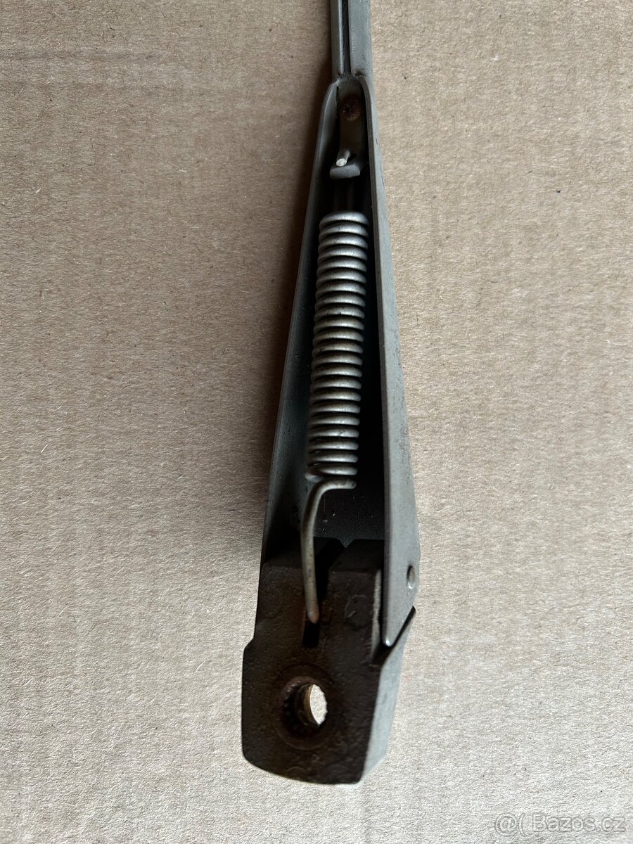 Stěrač Škoda 100, 1000 mb - 3