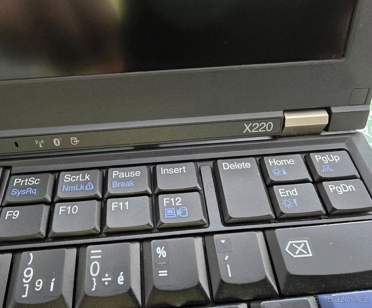 Lenovo ThinkPad X220 12,5" notebook s WIN 7 - 3