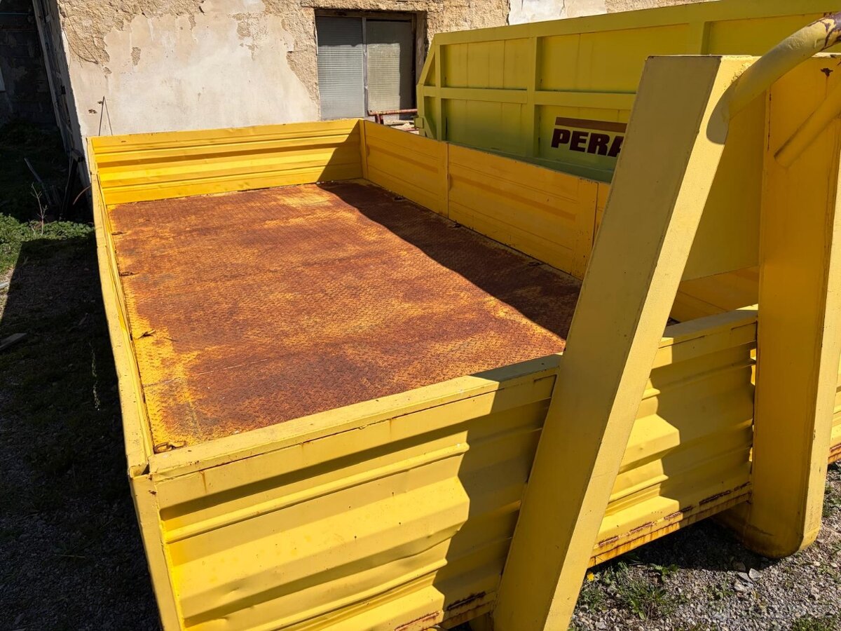 Hákový kontejner - 3