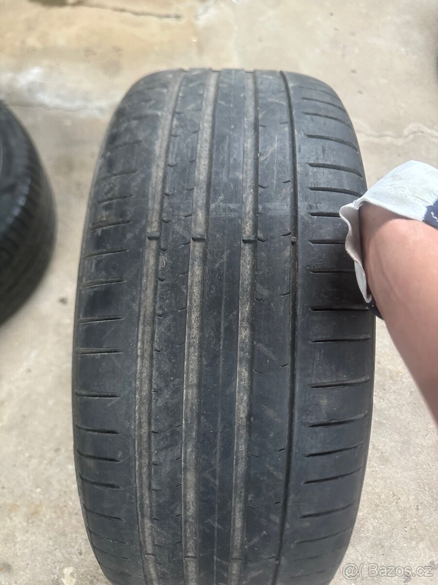 245/40/R19 Pirelli P Zero 2ks - 3