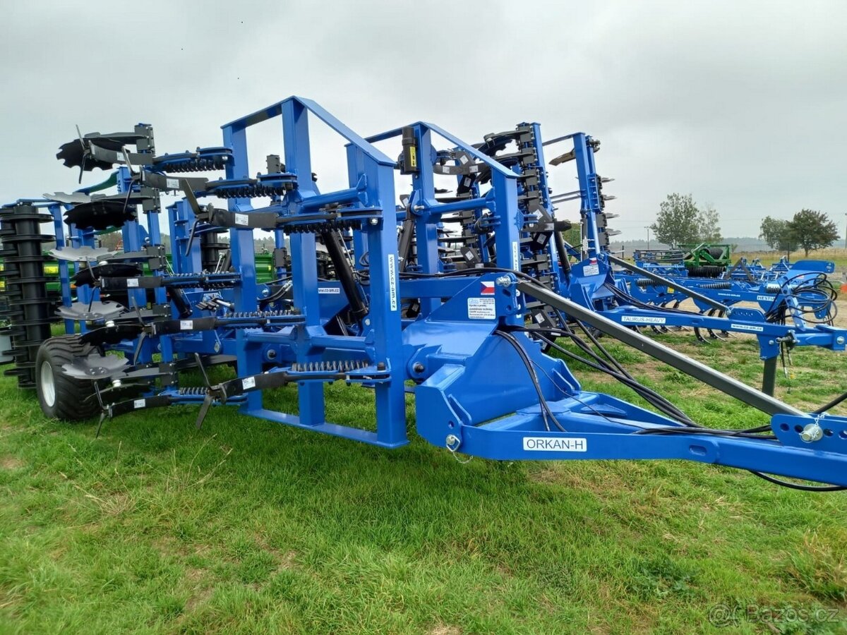 Kompaktor CZAGRO machinery ORKAN 4m - 3