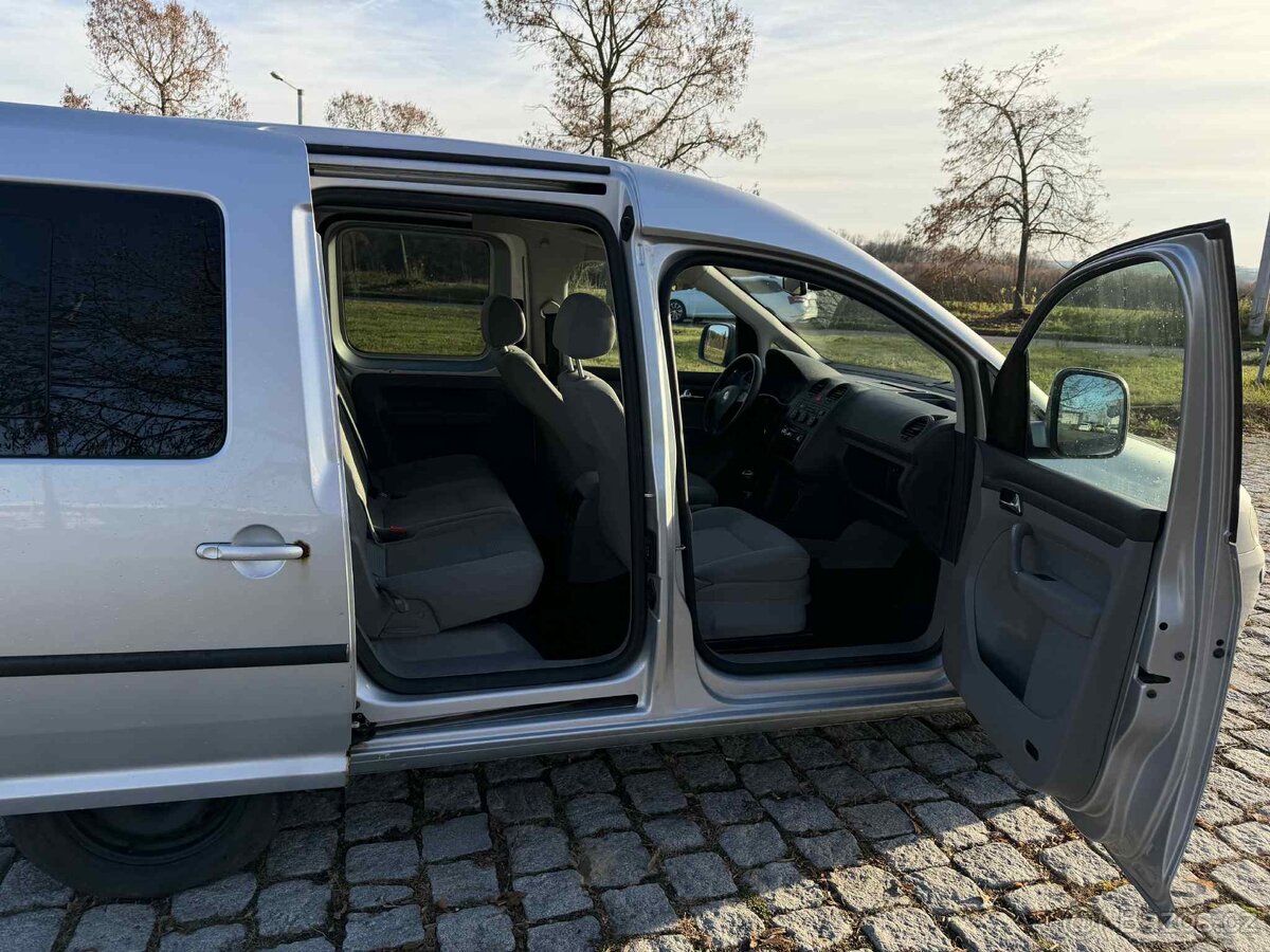 Volkswagen Caddy 2.0 2010 - 3