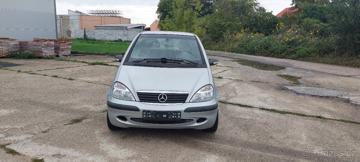 Mercedes A 160 - 3