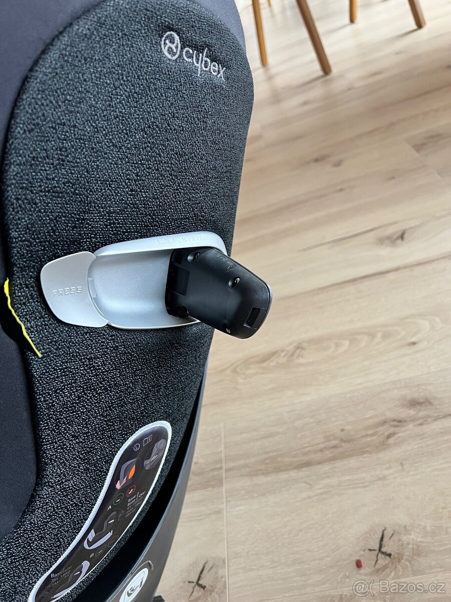 Cybex autosedačka Sirona Z i-size + otočná základna - 3