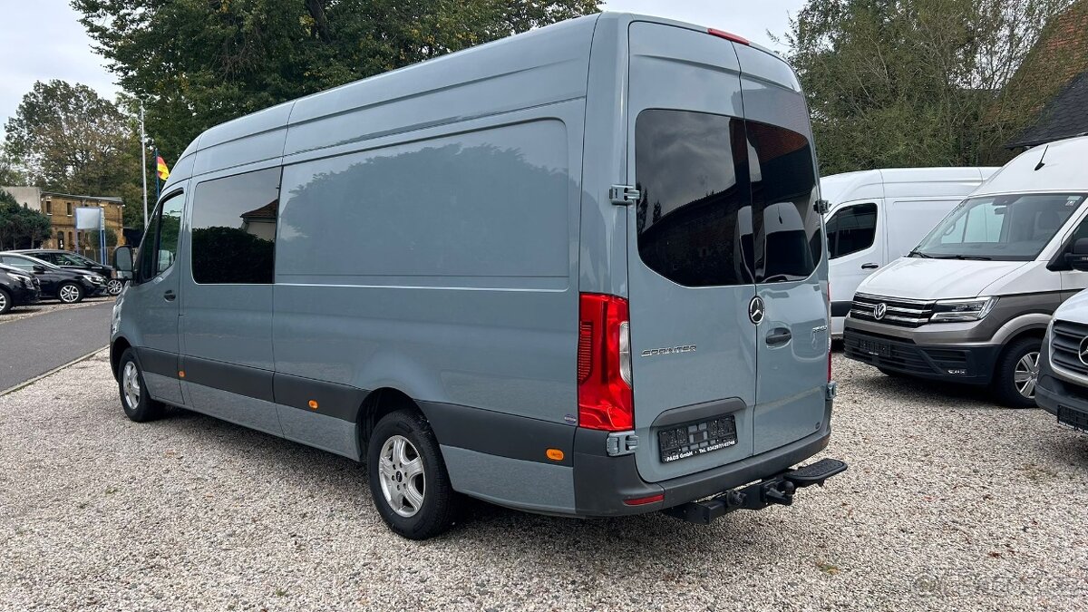 Mercedes Benz Sprinter - 3