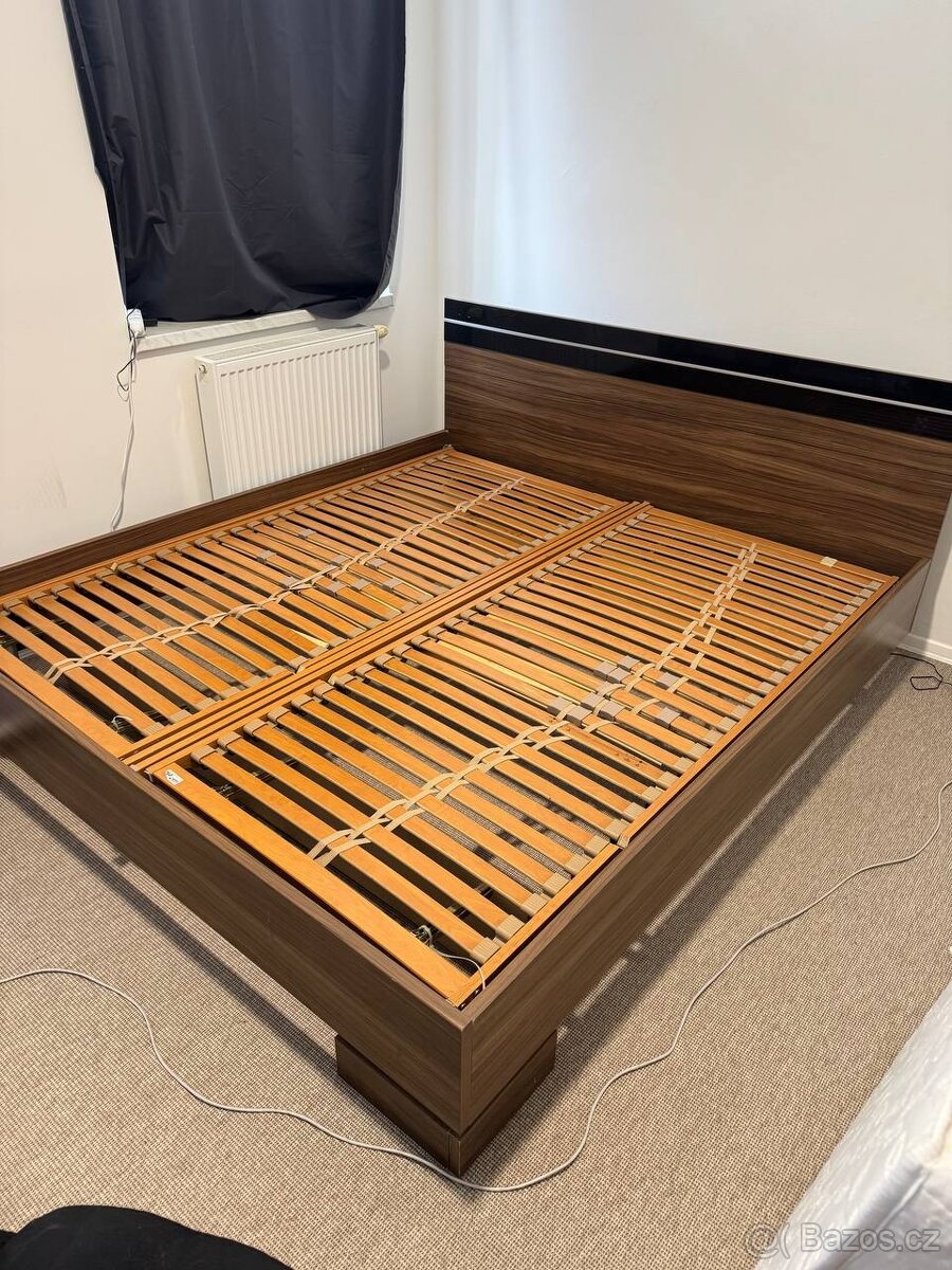 Postel 180x200 s roštem - 3