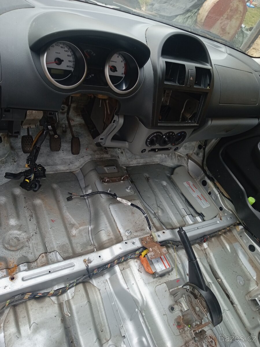 Náhradní díly Suzuki Ignis. - 3