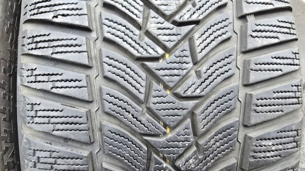 Zimní pneu 245/45/18 Dunlop - 3