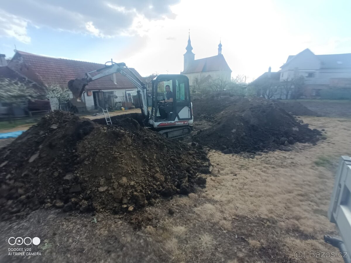 Práce bagrem - 3