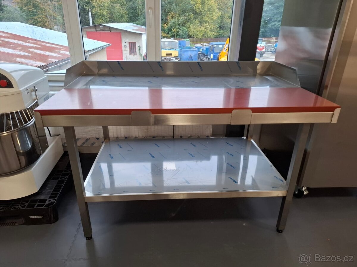 Bourárenské stoly - nové - 3