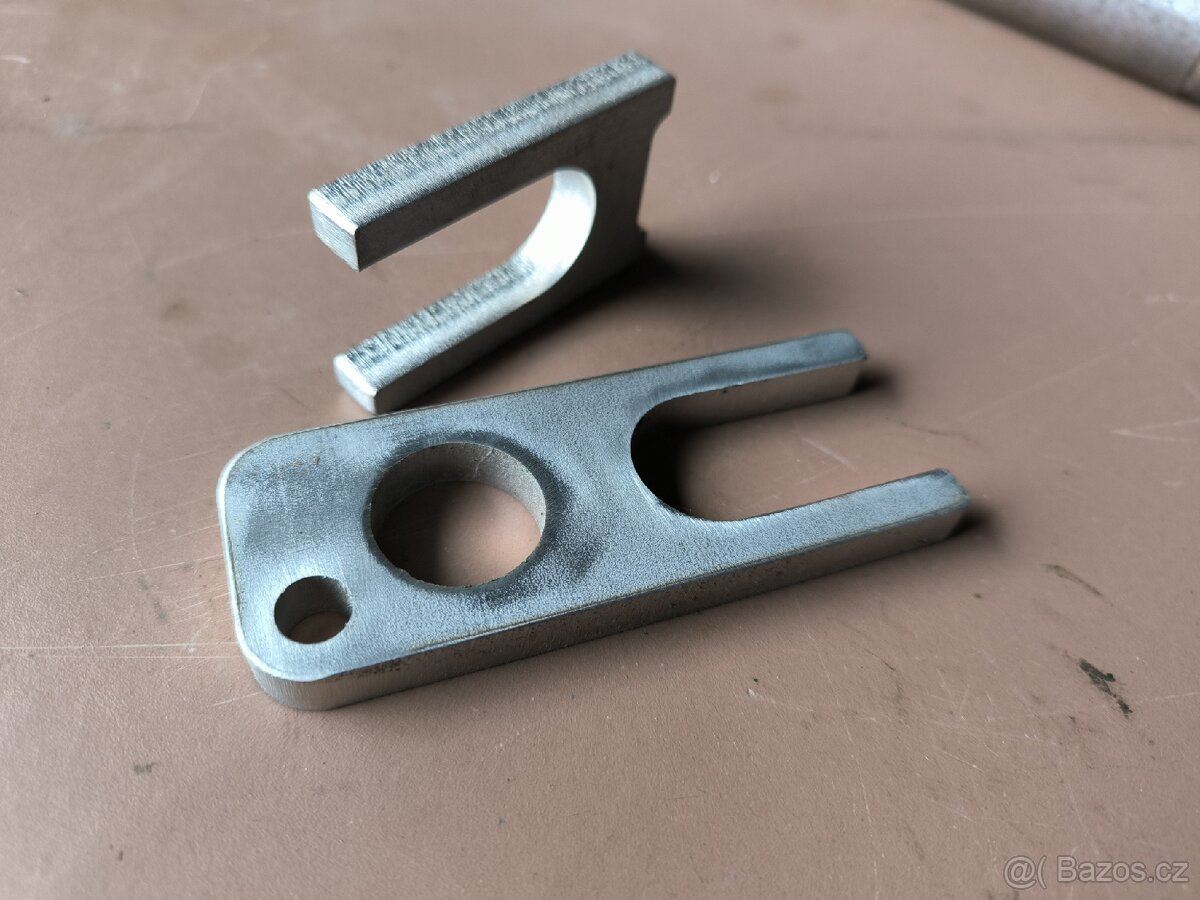 Zajišťovák pro PF 62. - 3