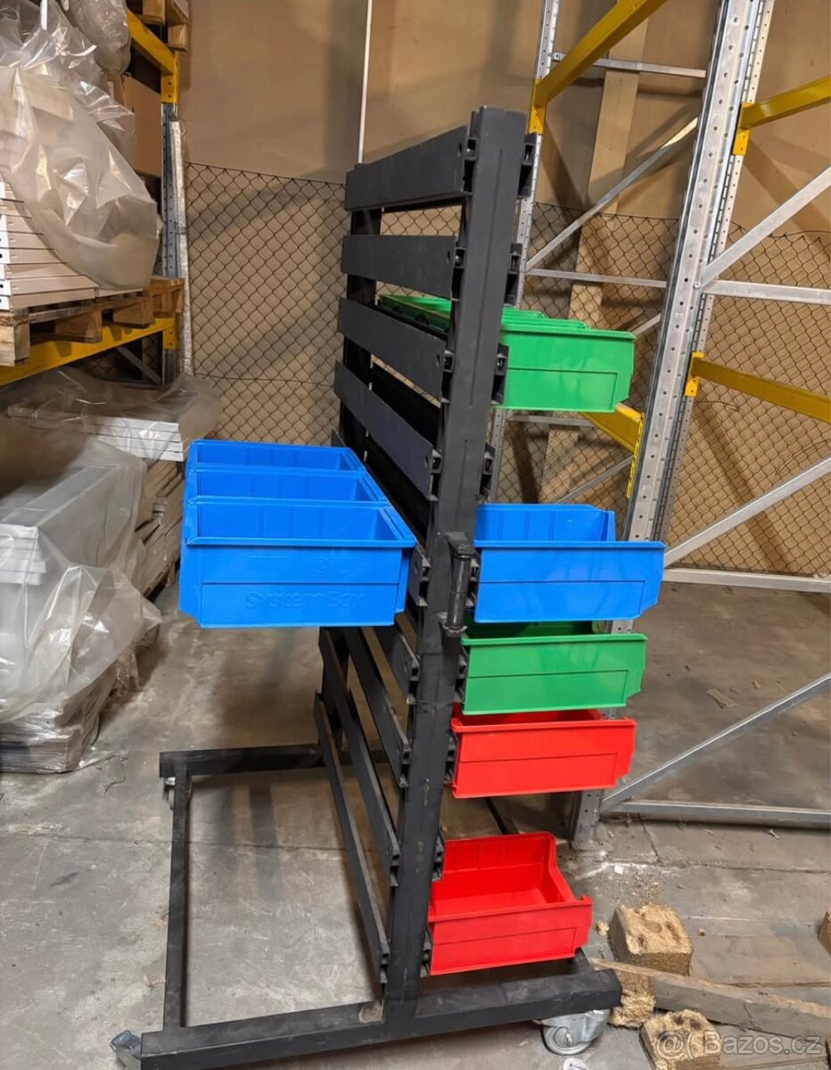 Stojan na nádoby - 3