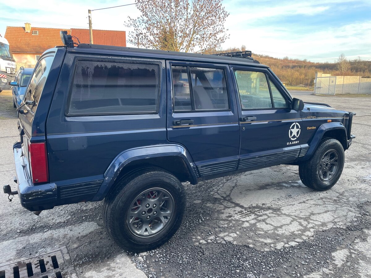 Jeep cherokee xj - 3