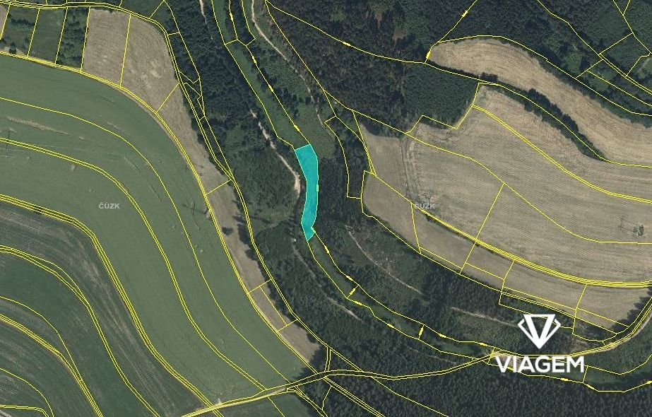 Pole 3 039 m² - 3