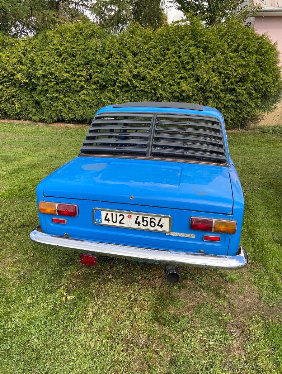 VAZ 2101 s TP - 3