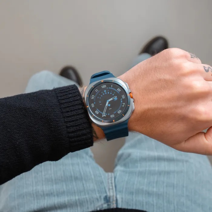 Samsung Watch Ultra 2025 Titanium Blue (nové, nerozbalené) - 3