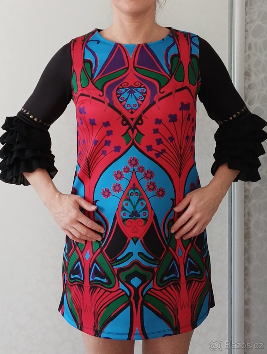 Dámské kratší šaty vel.S - 3