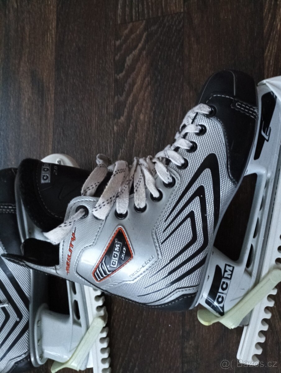 Chlapecké brusle - 3