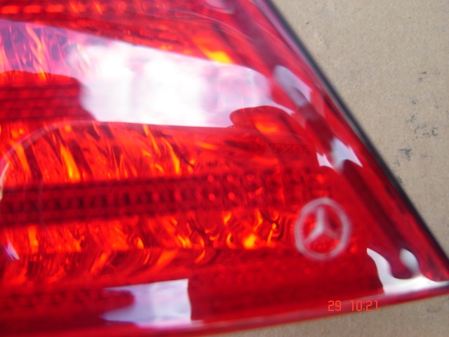 Mercedez Benz E211 oryginalní zadní levá lampa - 3