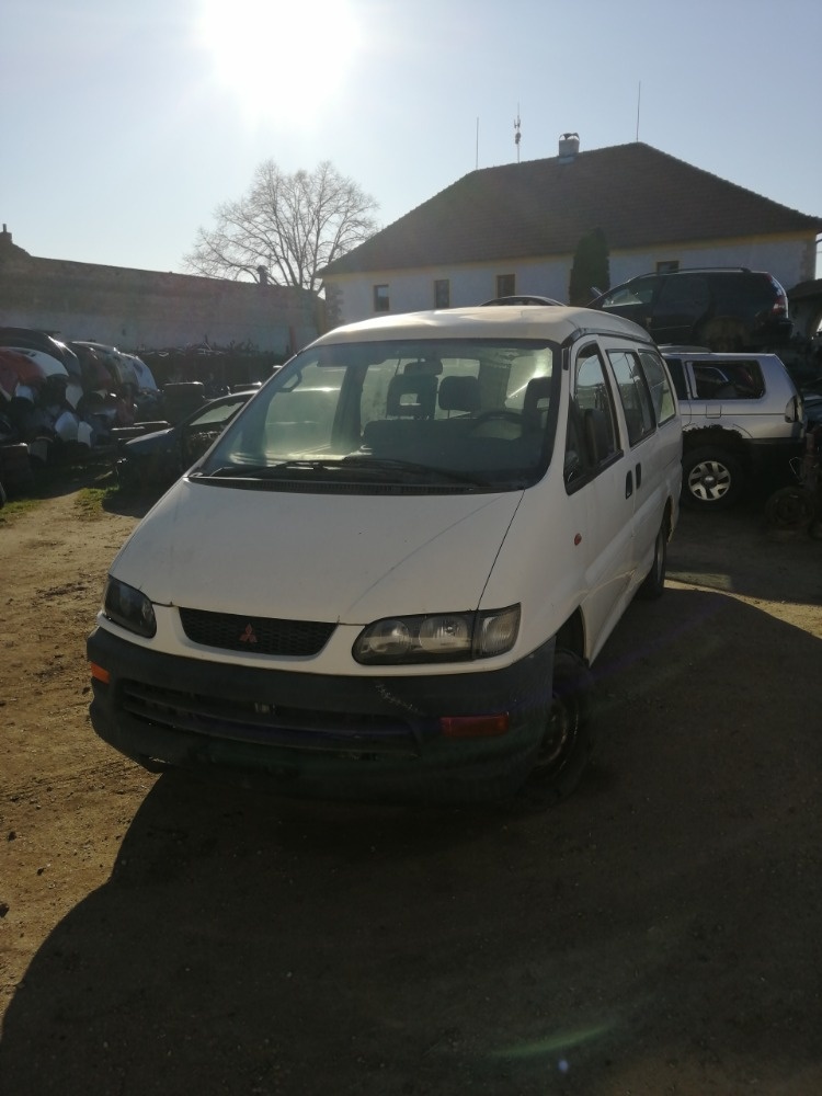 +Mitsubishi L400 - 3