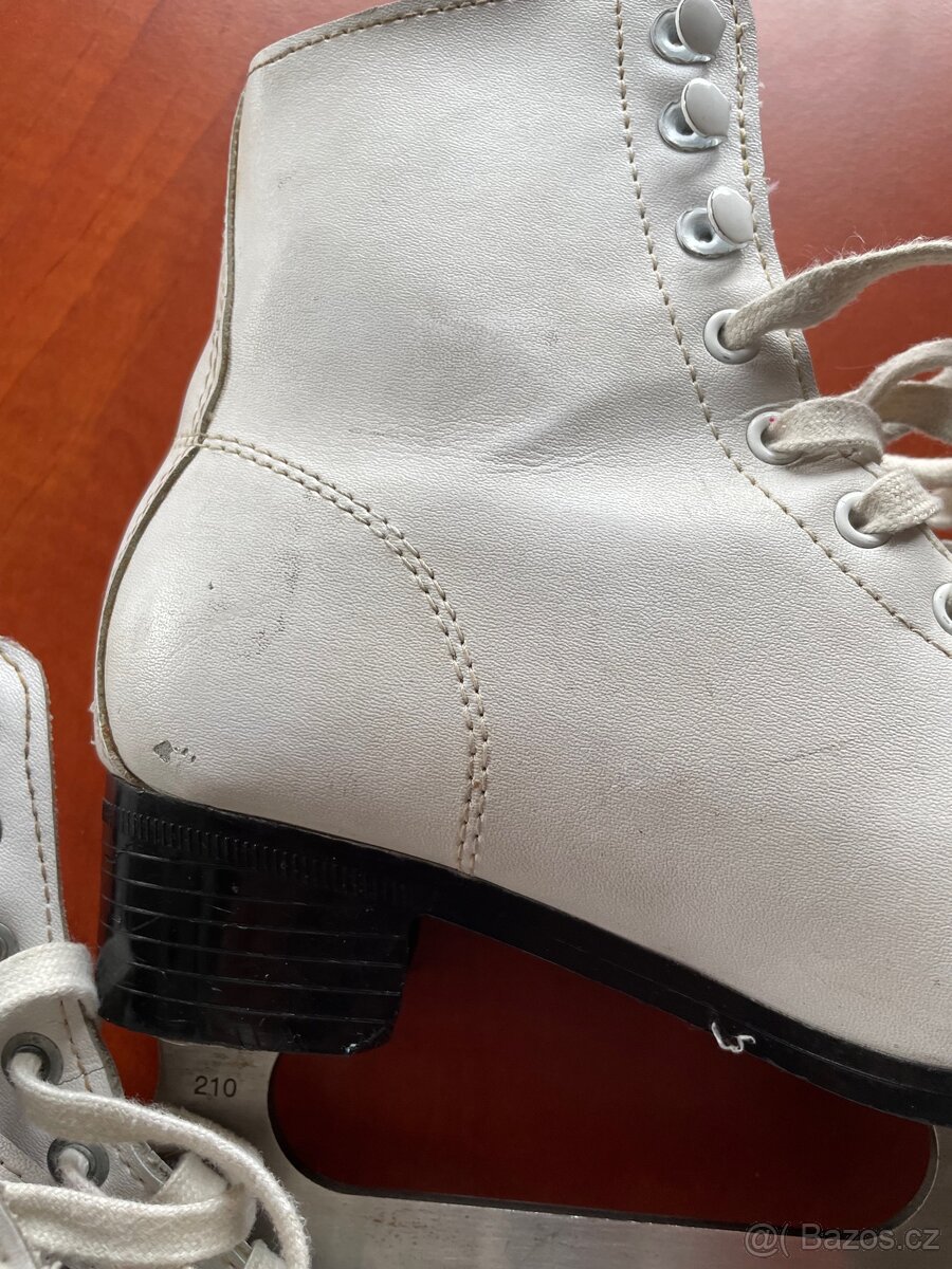 Dívčí brusle Even - 3