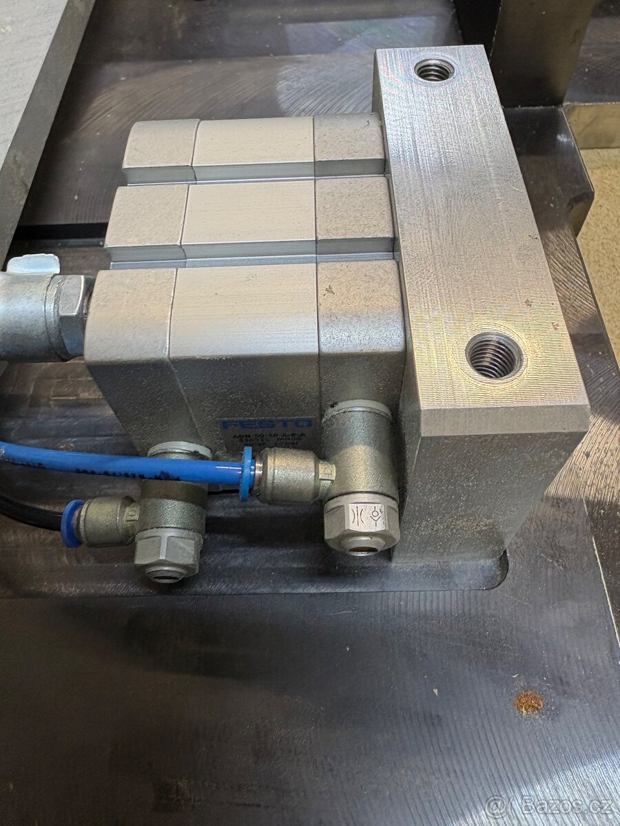 Pneumaticke upinani CNC - 3