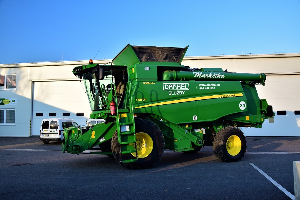 Sklízecí mlátička John Deere T660 HM č.34 - 3