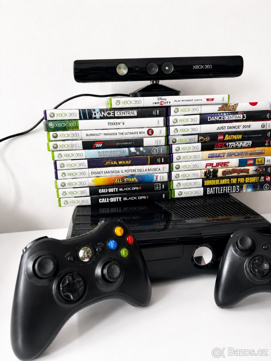 Xbox 360 + 2 Ovladače + Kinect - 3