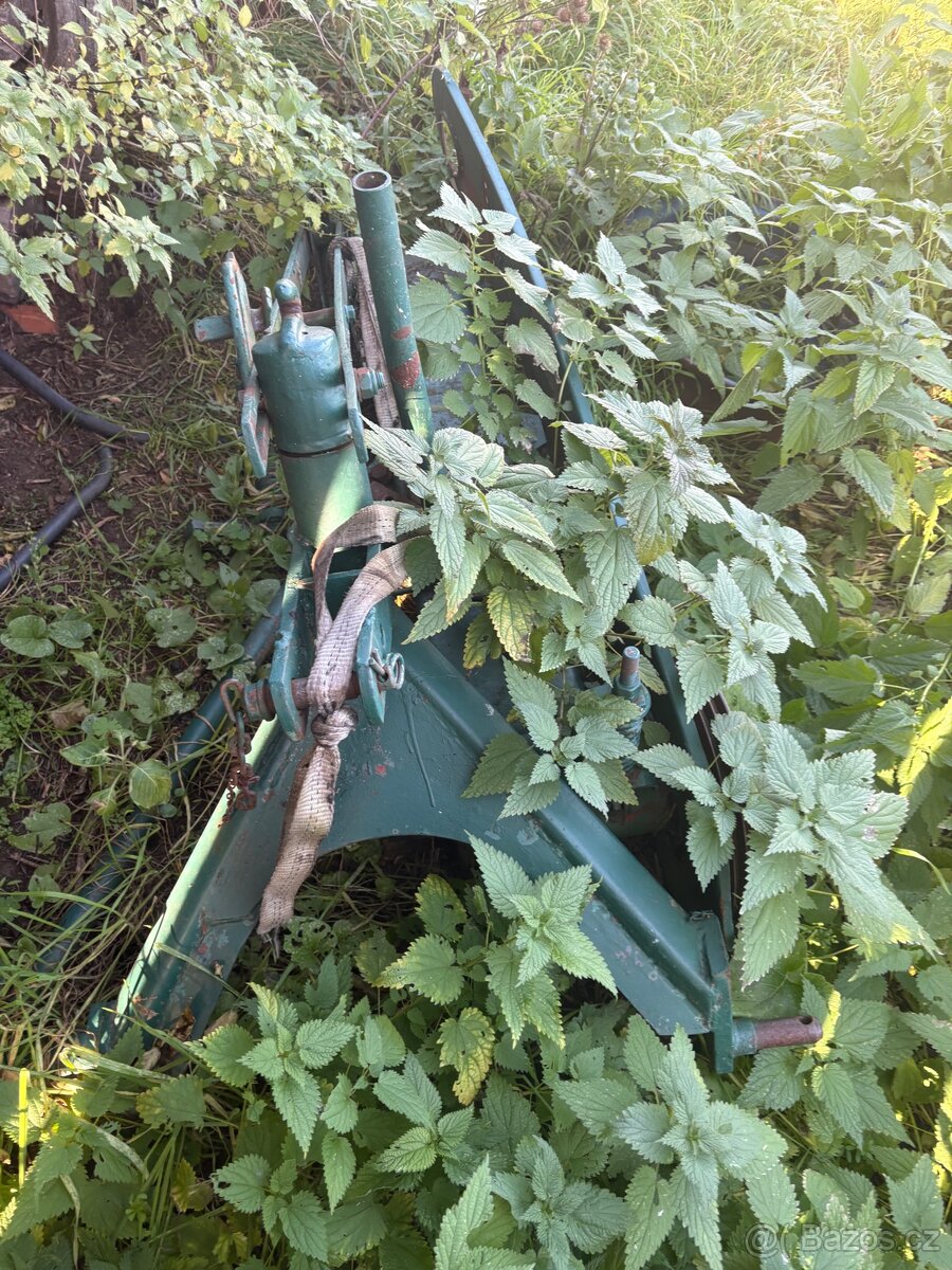 Přední čast ze sekačky ztr 165 3 bod - 3