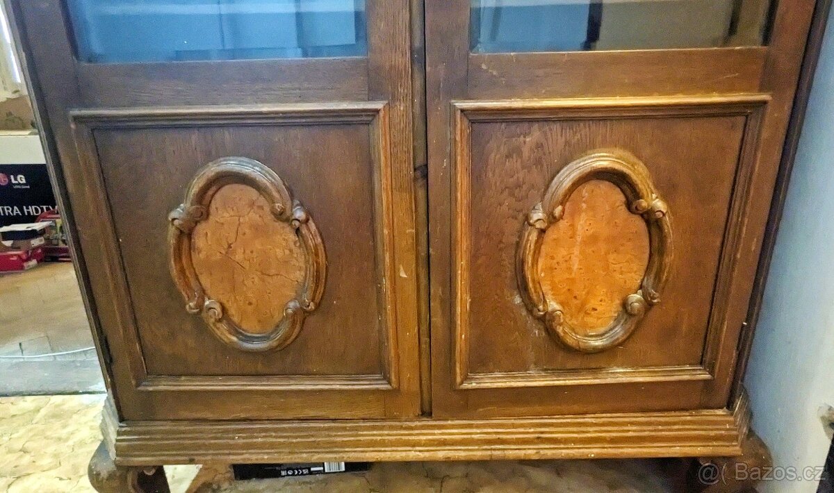 Starožitný nábytek za odvoz - Khihovna ZAMLUVENO - 3