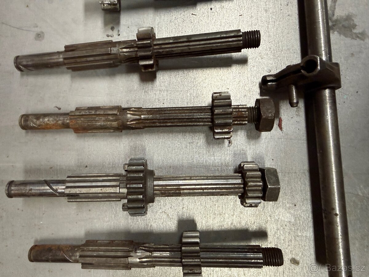 Jawa 500 OHC - Díly převodovky - 3