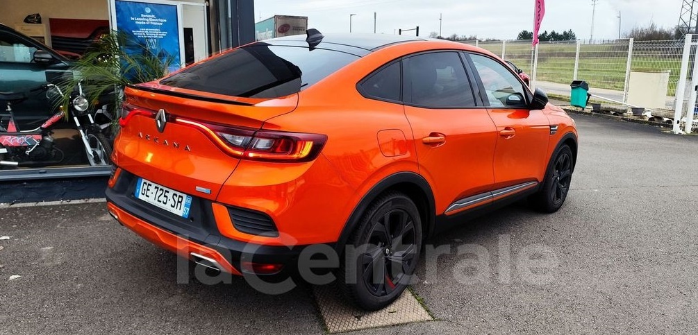 RENAULT ARKANA 1.6 E-TECH 145 RS LINE rok 02/2022 - 3