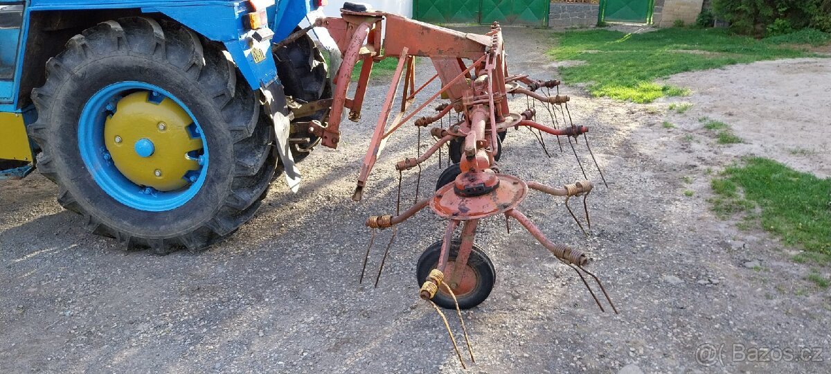 Prodám nesený obraceč Niemeyer HR 401 - 3