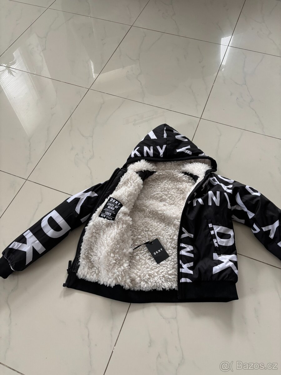 Dívčí oboustranná bunda DKNY - 3