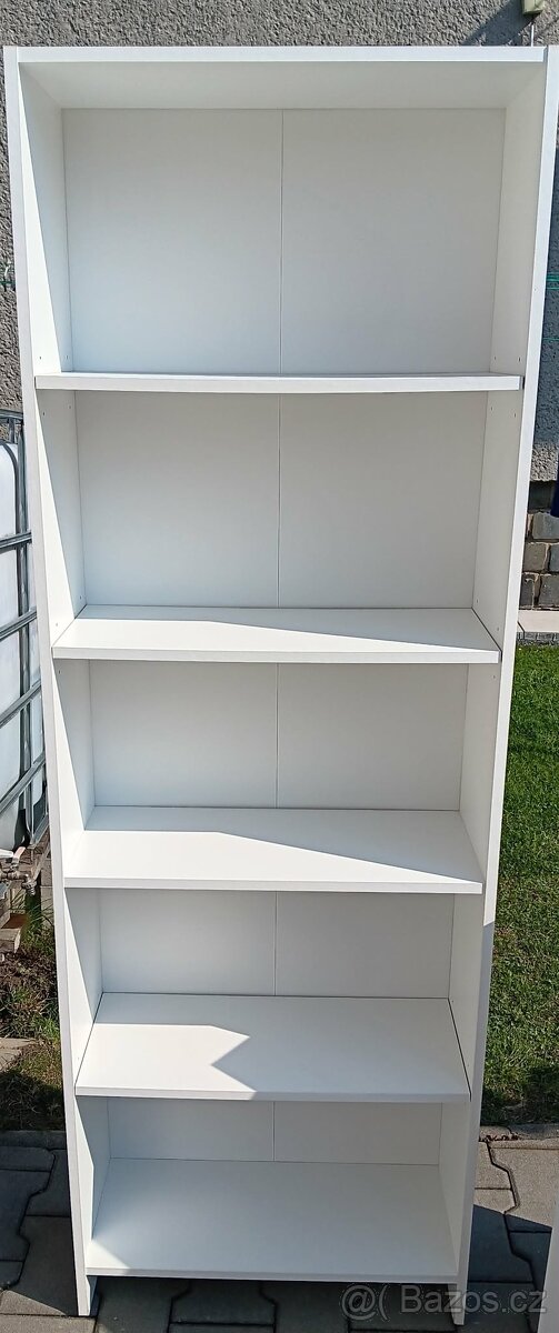 Bílá knihovna/regál - 3