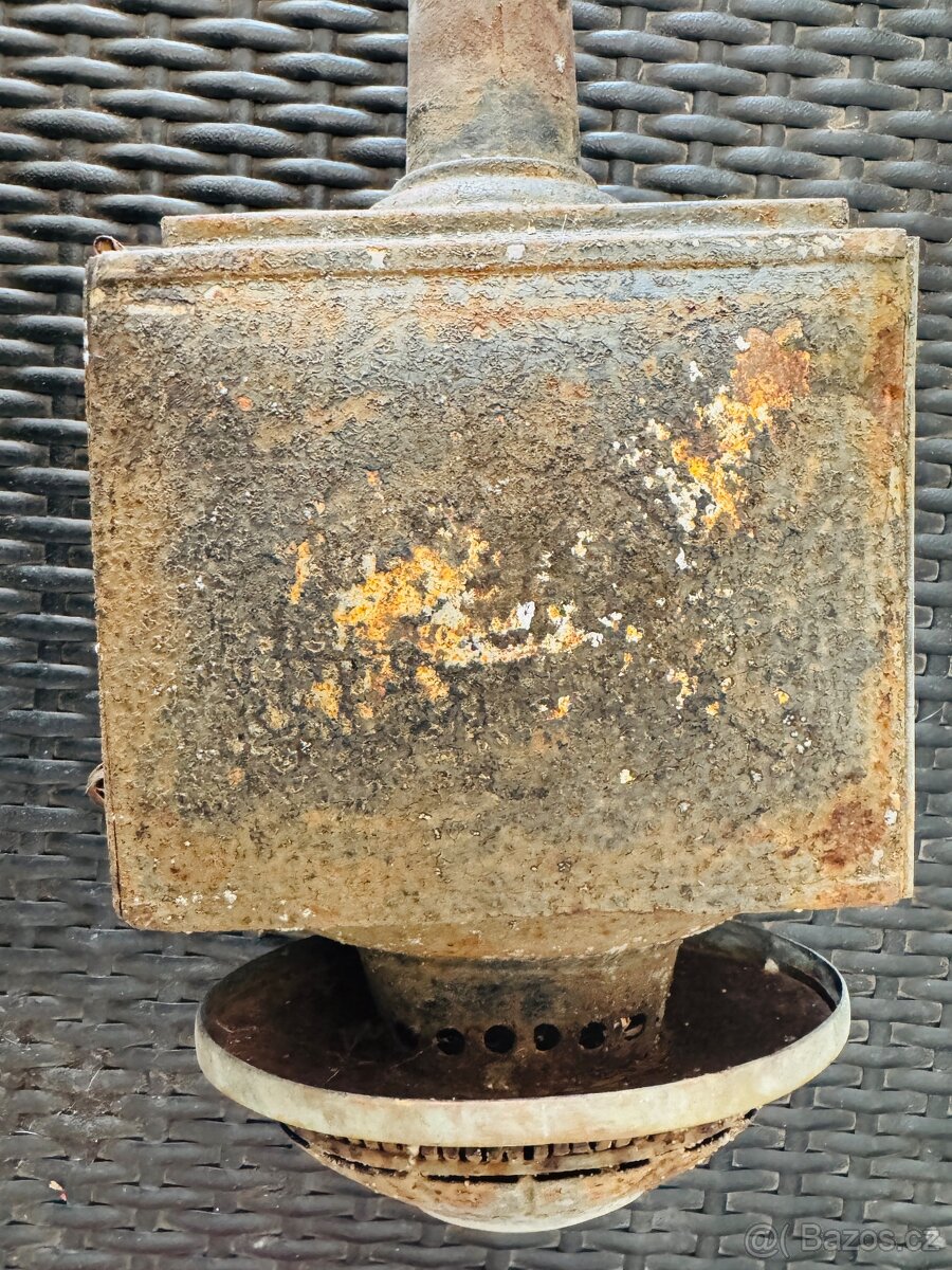 Stará kočarová lamoa - 3