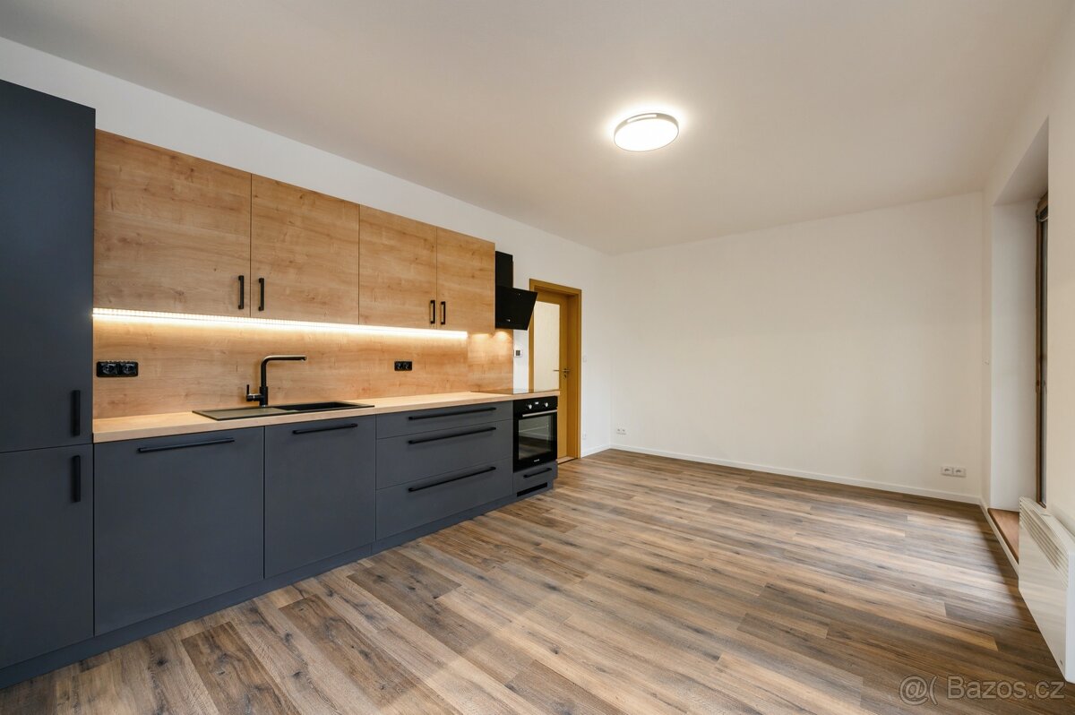 Prodej, Byty 2+kk, 115 m² - Železná Ruda, ev.č. 00036 - 3