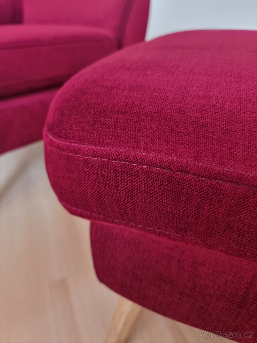 TOP ušák křeslo Voss + taburet (jako nové) - 3