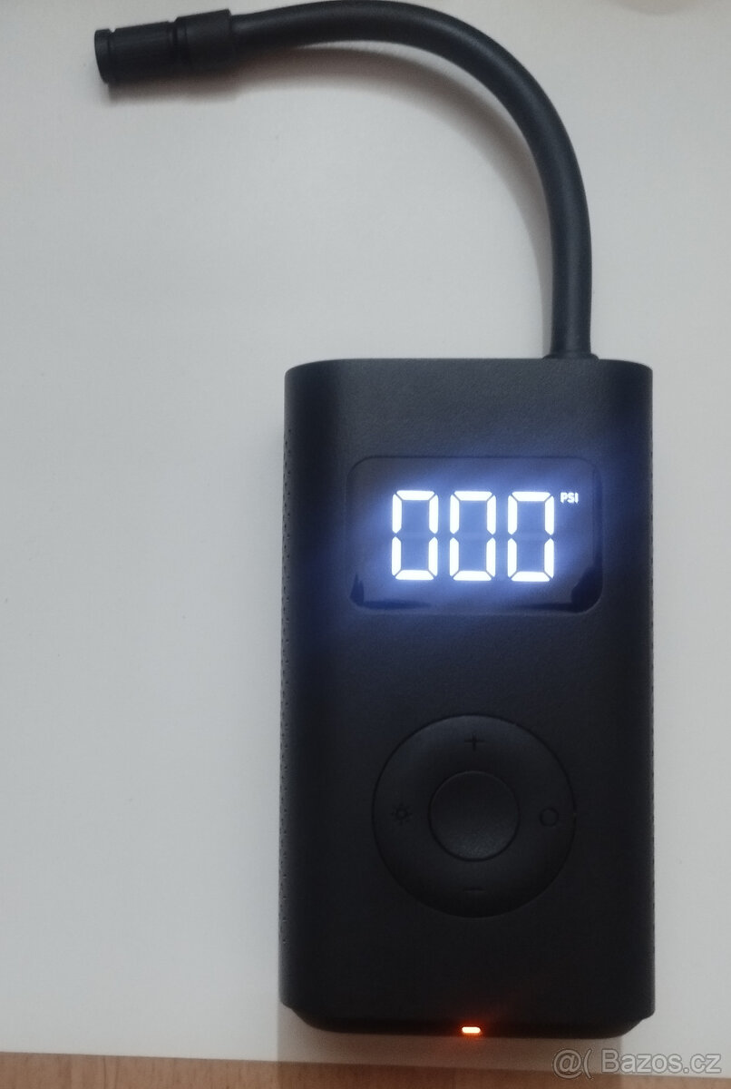 Prodám Xiaomi Portable Electric Air Compressor - 3