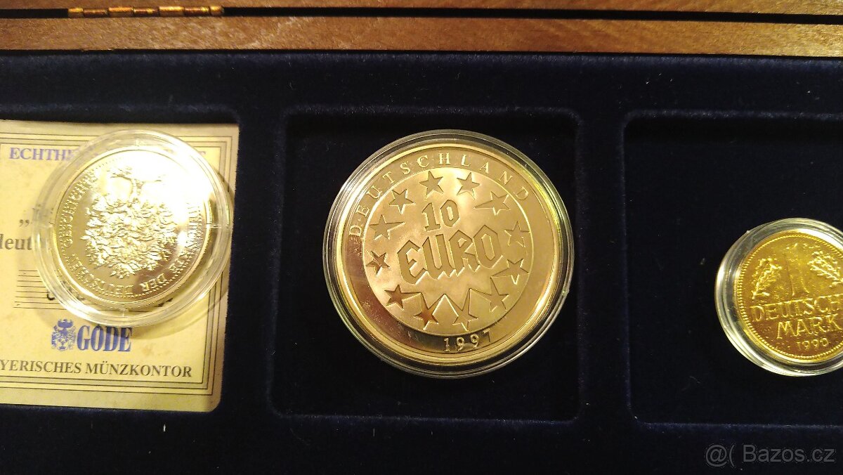 menší sbírka mincí - 3