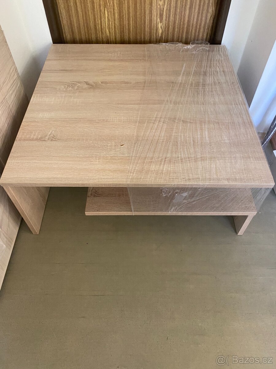 Skříně, stolek a polička - 3