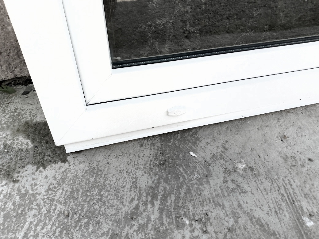 Okno 104 x 129 cm, doprava - 3