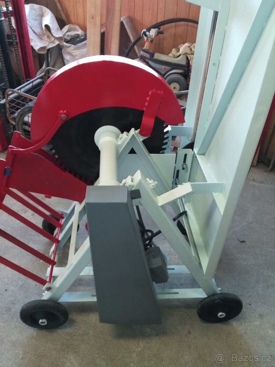 Prodám tovární cirkulárku HOP - 3