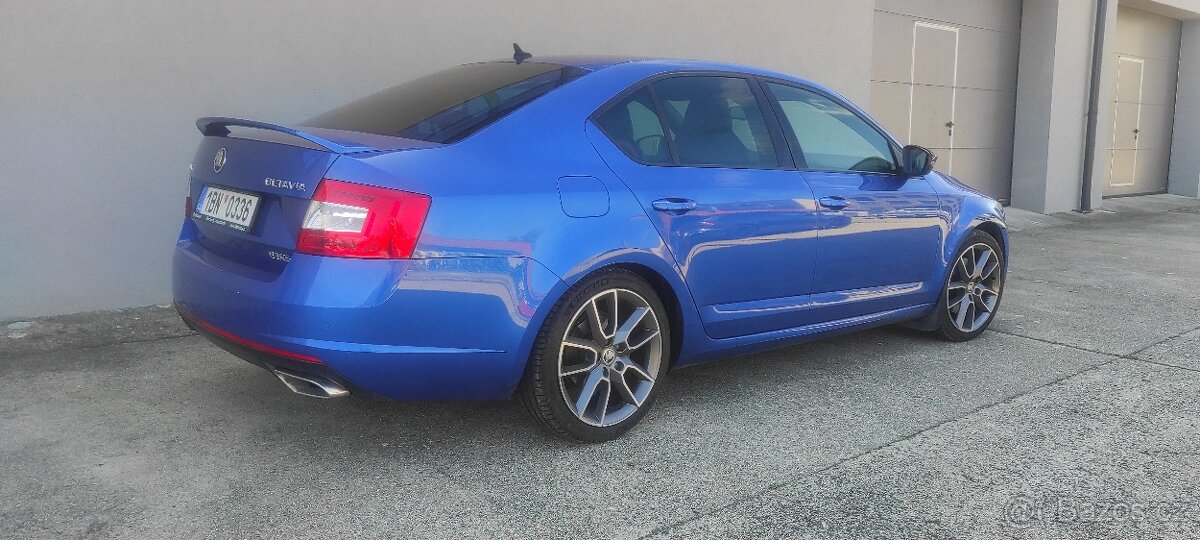 Octavia RS - 3