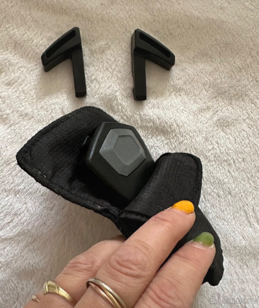 Thule Urban Glide 2 spona s úchyty - 3