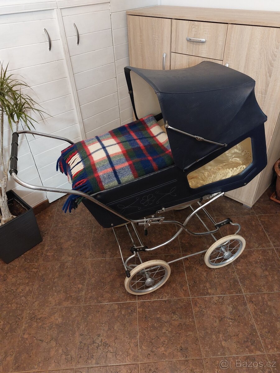 Retro kočárek Liberta - 3