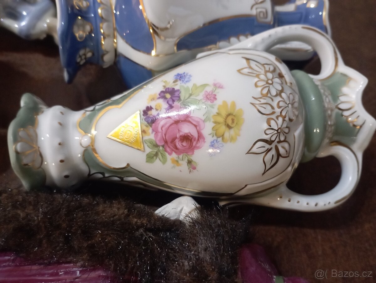 Vázičky, porcelánové sošky... - 3