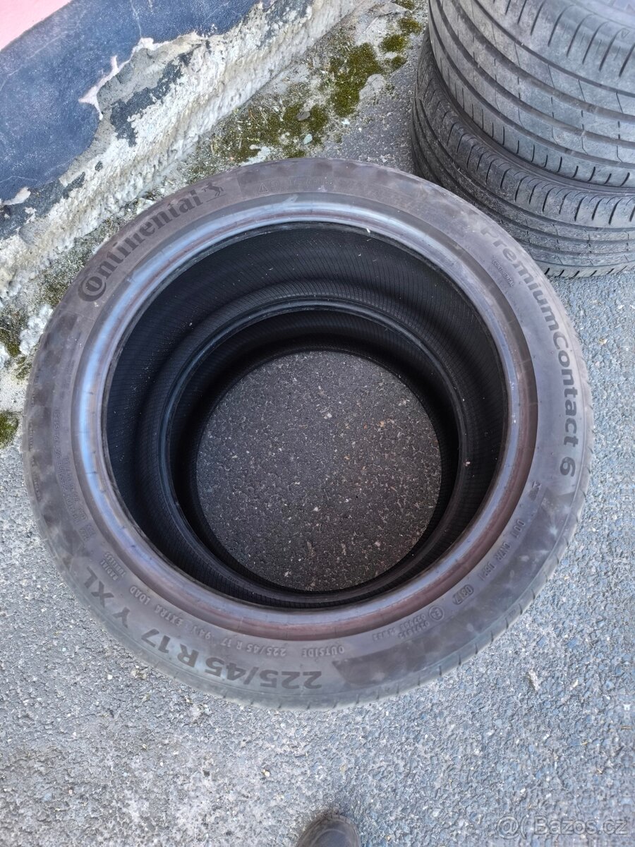 Letní pneu dvourozměr R17 Sada Č.131 - 3