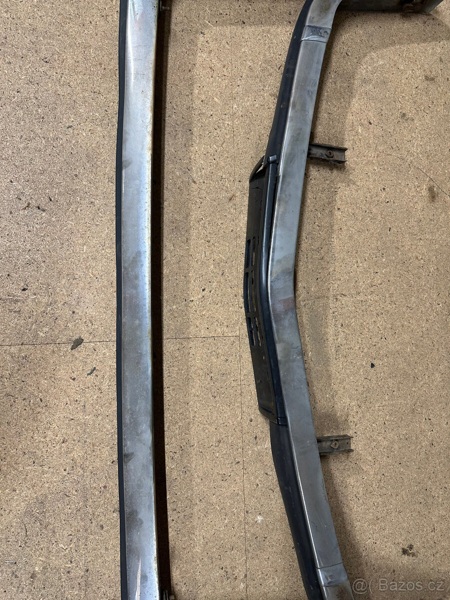 Narazniky sada BMW 5 E28 predek + zadek - 3