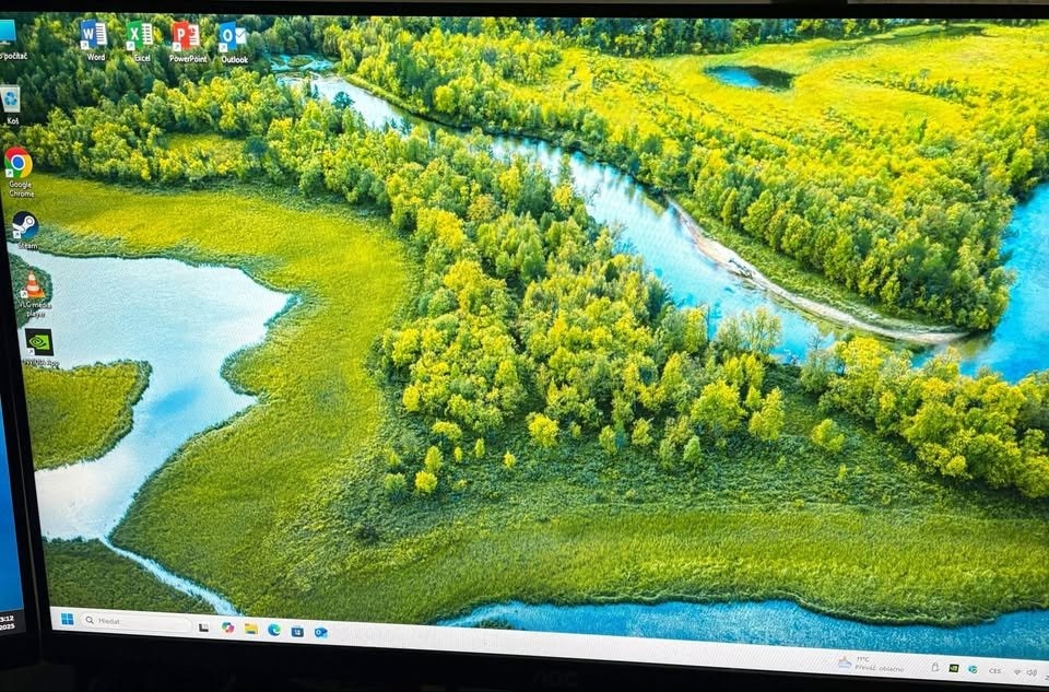 STARŠÍ HERNÍ PC+OFFICE 2016 - 3